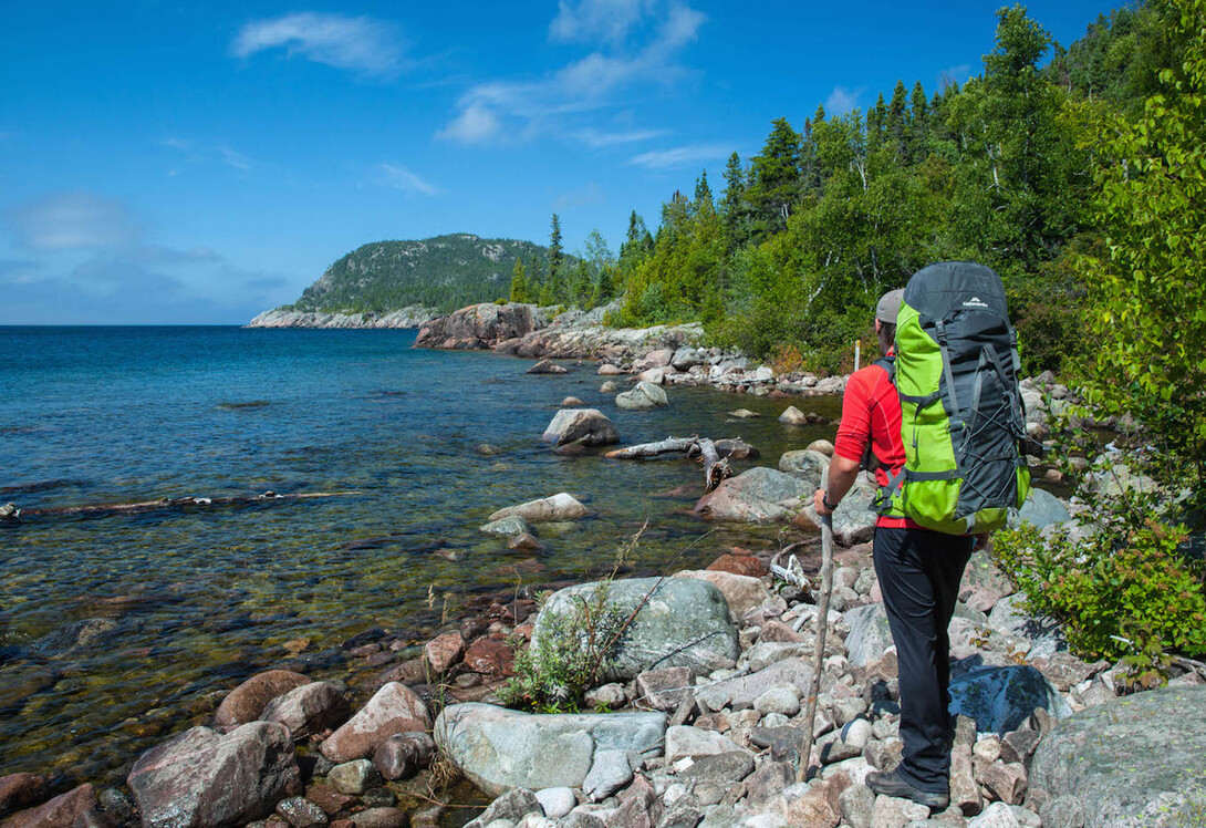 Overnight hiking trails near clearance me